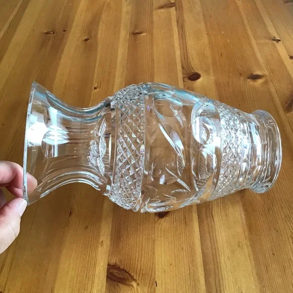 VINTAGE WATERFORD CRYSTAL VASE LARGE HOURGLASS PRE 1990 GREAT GIFT!